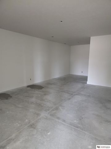 11104 S 218th Street, Gretna, NE 68028