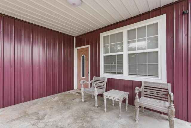1050 Franks Ferry Rd, Sparta, TN 38583