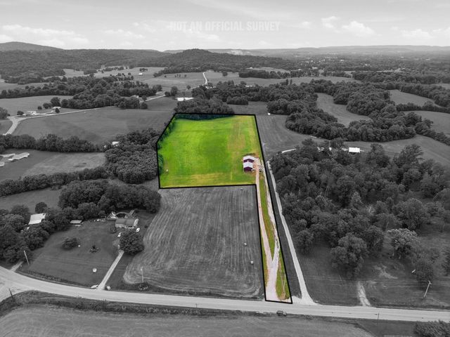 1050 Franks Ferry Rd, Sparta, TN 38583