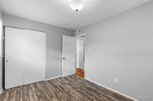 8433 1st Street, Berkeley, MO 63134