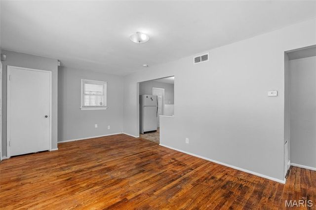 8433 1st Street, Berkeley, MO 63134