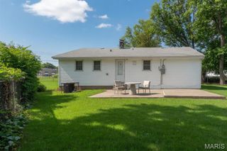 8433 1st Street, Berkeley, MO 63134