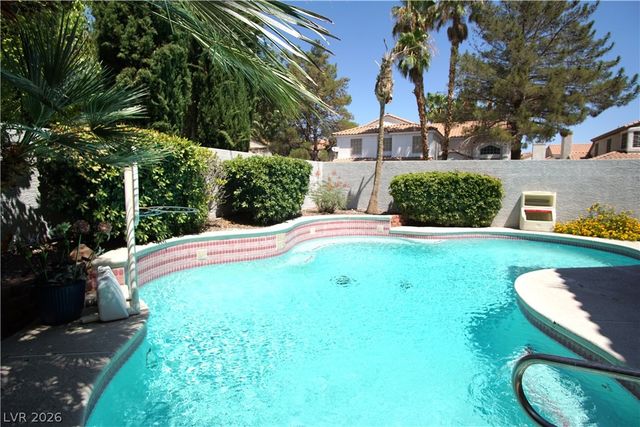 7789 Brook Valley Drive, Las Vegas, NV 89123