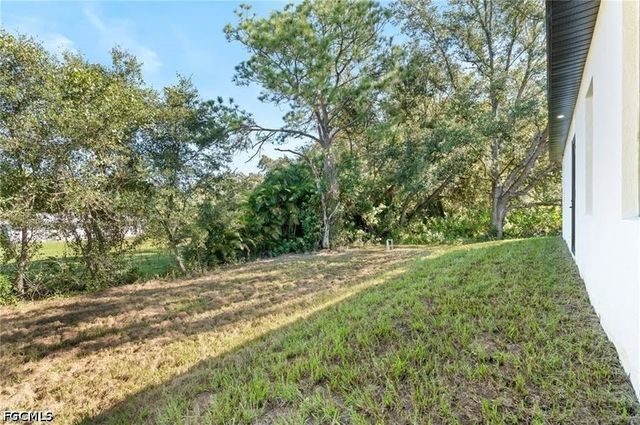 3501 E 10th ST, Lehigh Acres, FL 33972