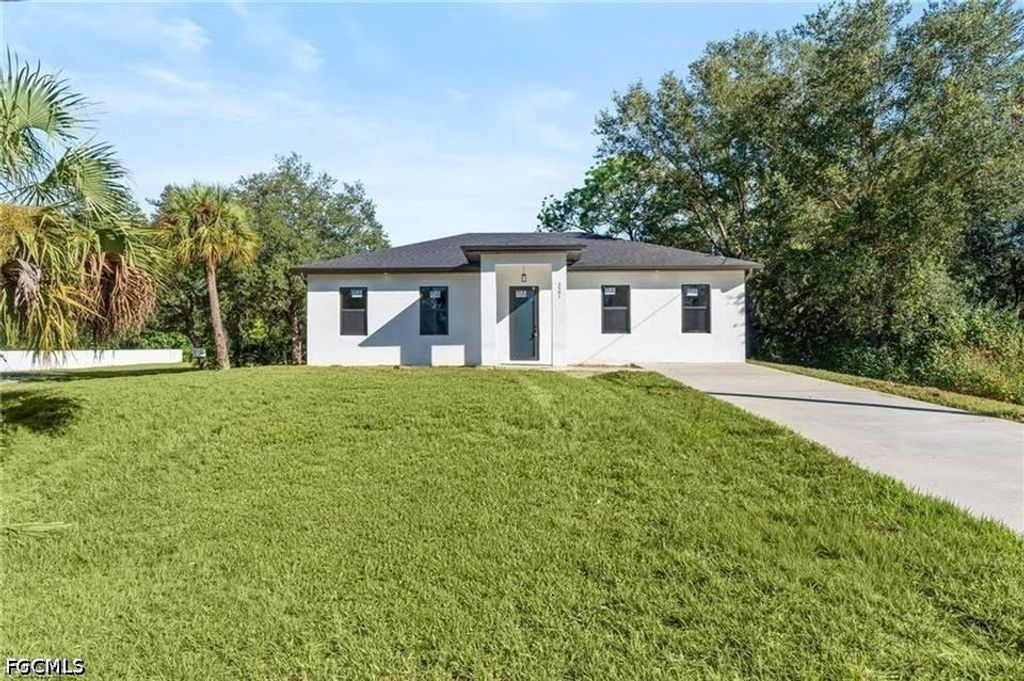 3501 E 10th ST, Lehigh Acres, FL 33972