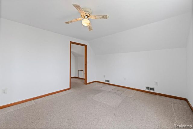 941 Pine Street, Wyandotte, MI 48192