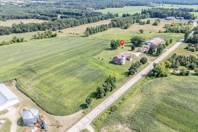 N3212 BEAN CITY ROAD, New London, WI 54961