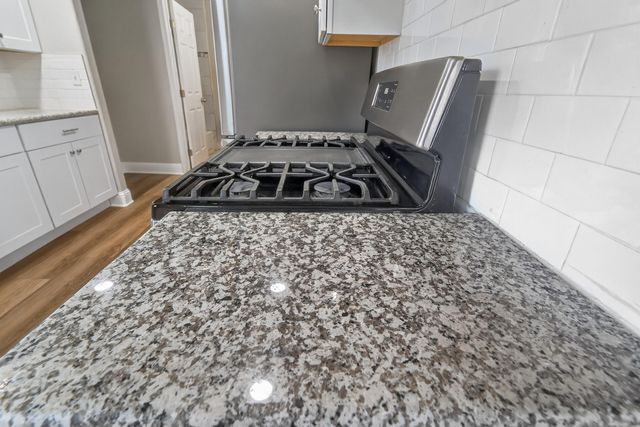 247 S College, Dinuba, CA 93618