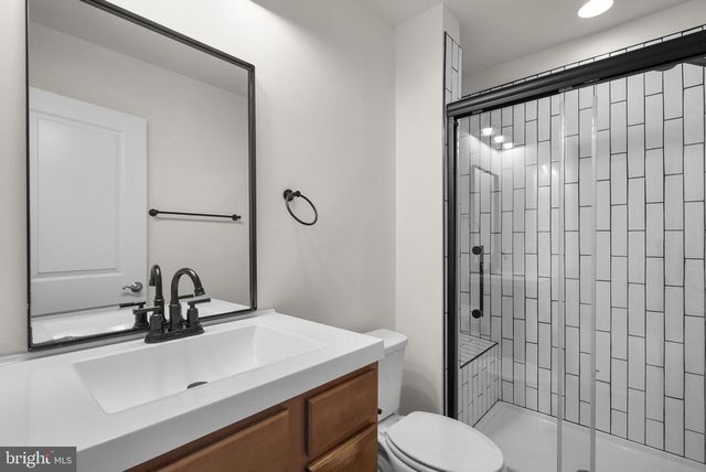 4602 WOODBERRY ST, Riverdale, MD 20737