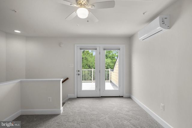 4602 WOODBERRY ST, Riverdale, MD 20737