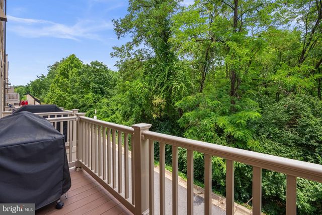 4602 WOODBERRY ST, Riverdale, MD 20737