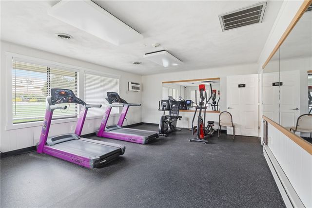 196 Old River Road 8F, Lincoln, RI 02865