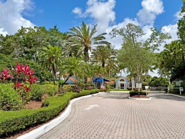 3131 Clint Moore Road 208, Boca Raton, FL 33496