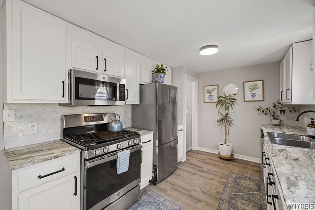 24 Meaford Road, Cheektowaga, NY 14215