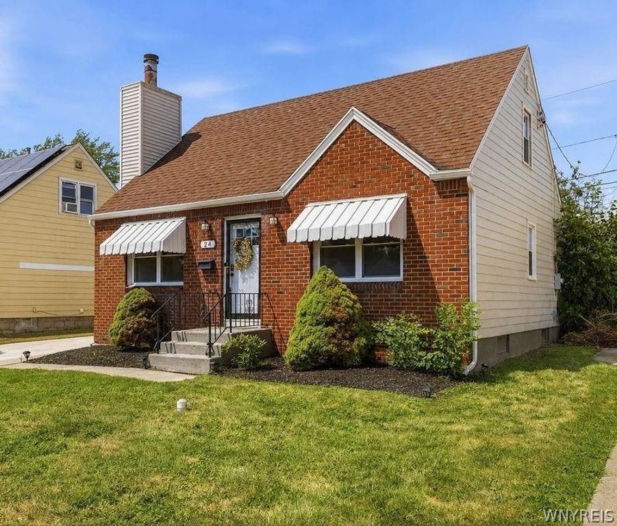 24 Meaford Road, Cheektowaga, NY 14215