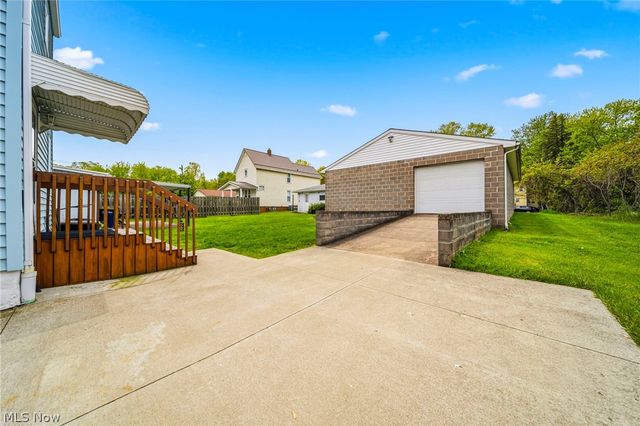 1723 Harbor Avenue, Ashtabula, OH 44004
