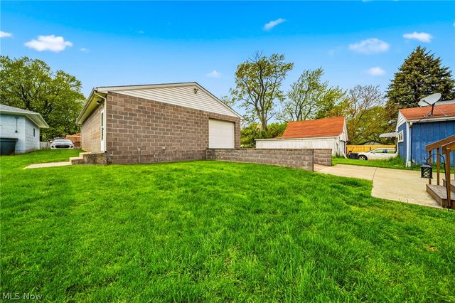 1723 Harbor Avenue, Ashtabula, OH 44004