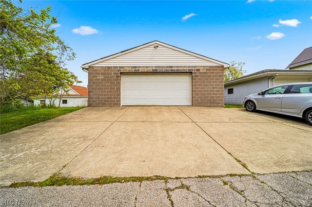 1723 Harbor Avenue, Ashtabula, OH 44004