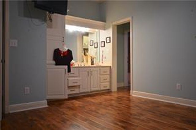 8040 HWY 28 EAST Highway, Pineville, LA 71360