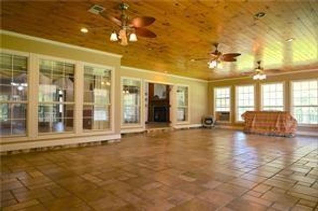 8040 HWY 28 EAST Highway, Pineville, LA 71360