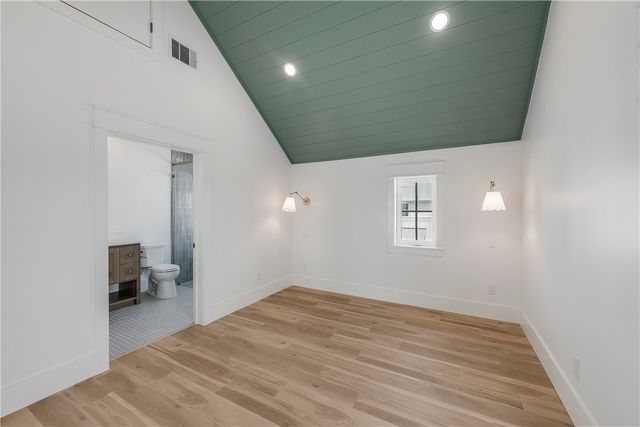 201 Laughing Gull Lane A, Port Aransas, TX 78373