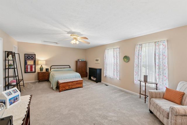4355 Towneside Court, Mason, OH 45040