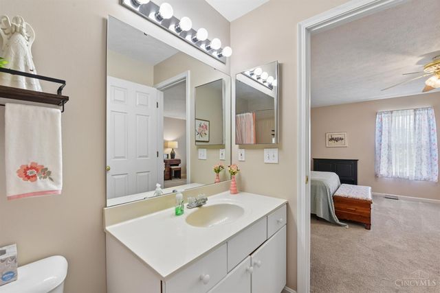 4355 Towneside Court, Mason, OH 45040