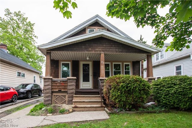 25 Forbes Road, Bedford, OH 44146