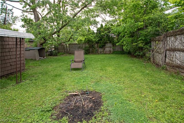 25 Forbes Road, Bedford, OH 44146