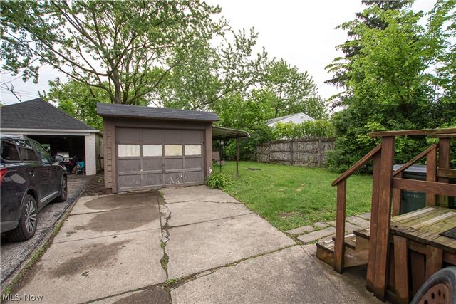 25 Forbes Road, Bedford, OH 44146