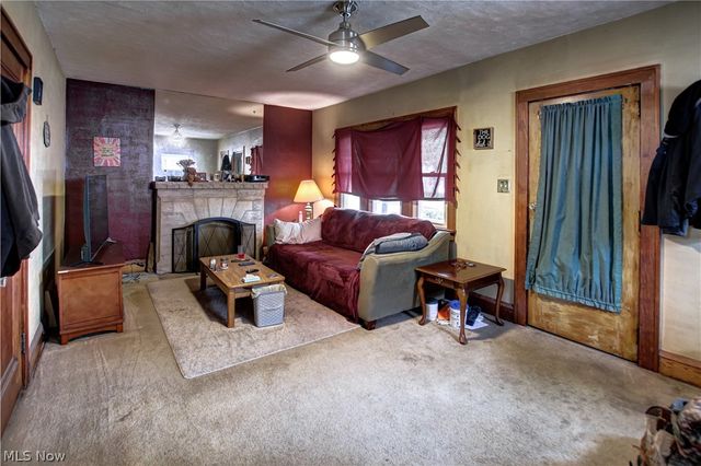 25 Forbes Road, Bedford, OH 44146