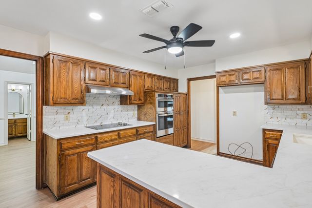 1412 Wagonwheel Court, Irving, TX 75061
