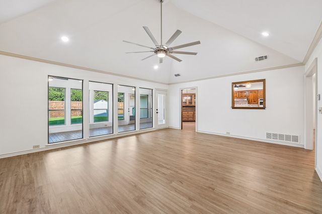 1412 Wagonwheel Court, Irving, TX 75061