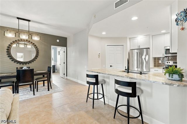 9160 Southmont CV 101, Fort Myers, FL 33908