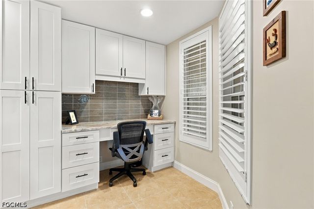 9160 Southmont CV 101, Fort Myers, FL 33908