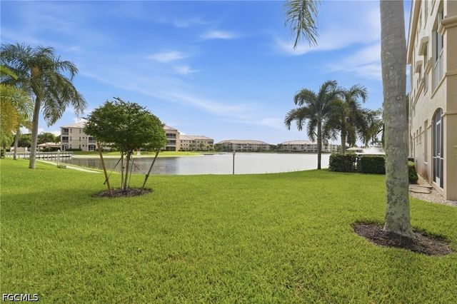 9160 Southmont CV 101, Fort Myers, FL 33908