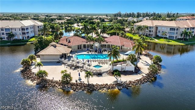 9160 Southmont CV 101, Fort Myers, FL 33908