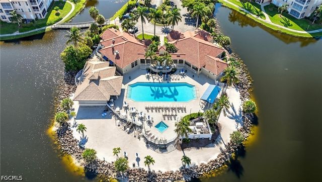 9160 Southmont CV 101, Fort Myers, FL 33908