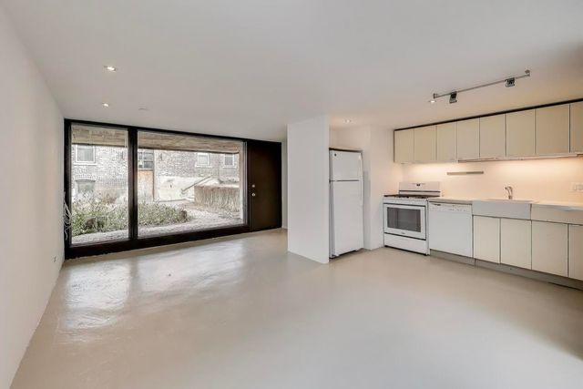 1839 S Halsted Street, Chicago, IL 60608