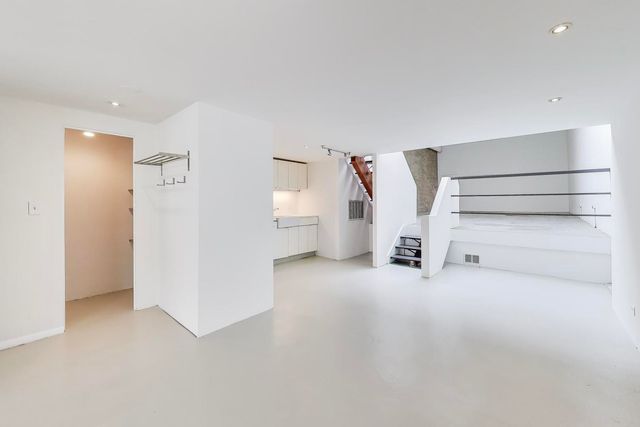 1839 S Halsted Street, Chicago, IL 60608