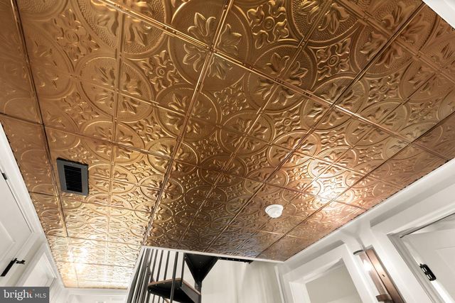 3421 21ST AVE N, Arlington, VA 22207