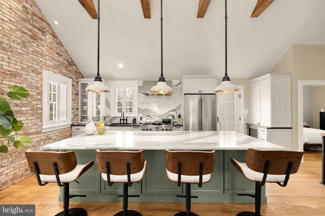 3421 21ST AVE N, Arlington, VA 22207