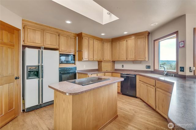 10422 45th Street Ct E, Edgewood, WA 98372