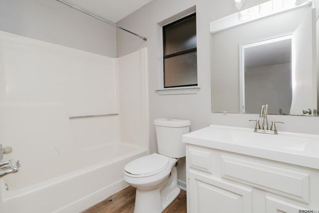 1757 S Brightside View Dr, Baton Rouge, LA 70820