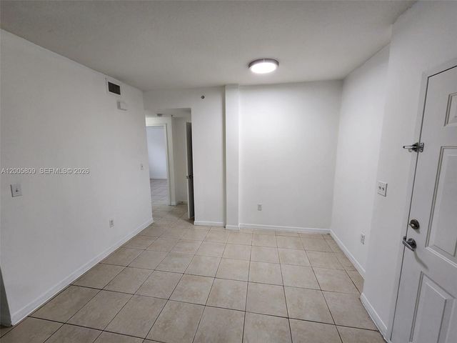 11060 SW 196th St 209, Cutler Bay, FL 33157