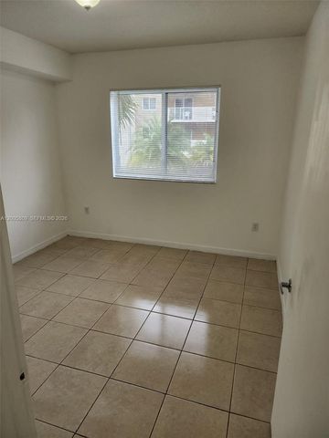 11060 SW 196th St 209, Cutler Bay, FL 33157