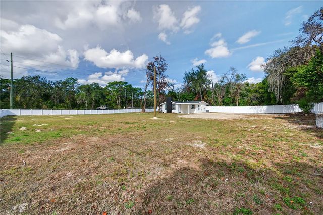 17352 US HIGHWAY 41, Spring Hill, FL 34610