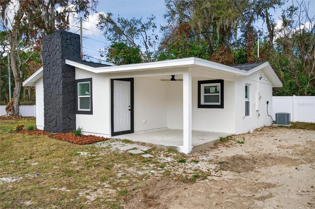 17352 US HIGHWAY 41, Spring Hill, FL 34610