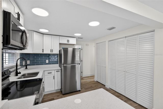 17352 US HIGHWAY 41, Spring Hill, FL 34610