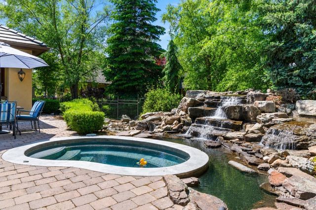 1020 W Shearwater Lane, Eagle, ID 83616
